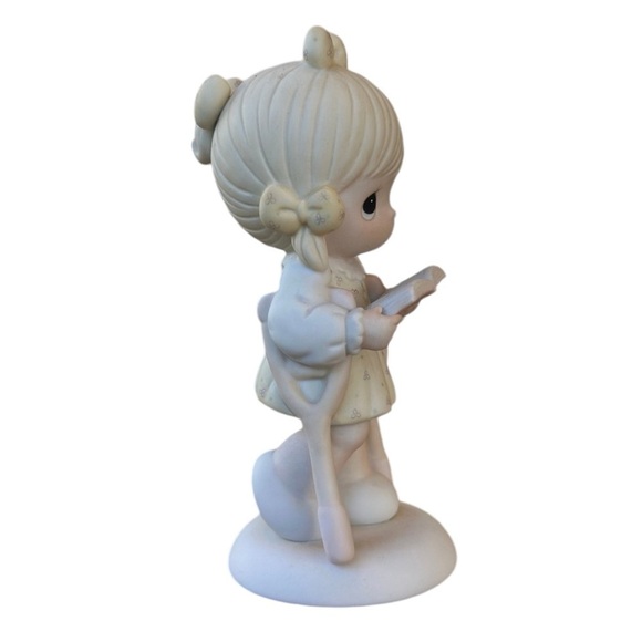 Vintage Precious Moments "He Walks With Me" Ceramic Decoration Figurine - Picture 2 of 7